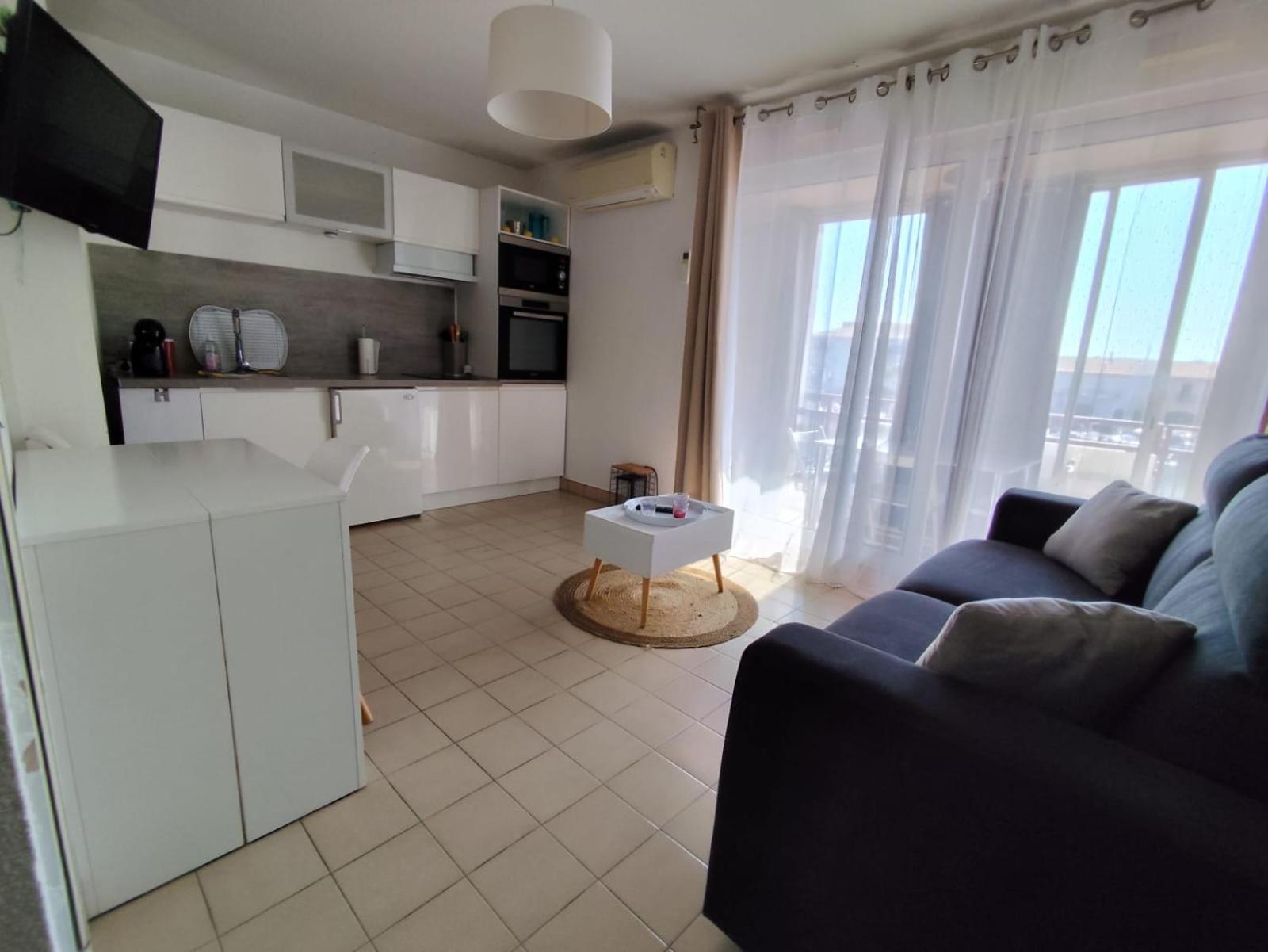 Appartement Climatise Sur Le Port De Mèze